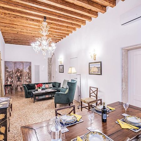 Ca' San Beneto Completely Refurbished In A Fabulously Central Area Venice Ngoại thất bức ảnh