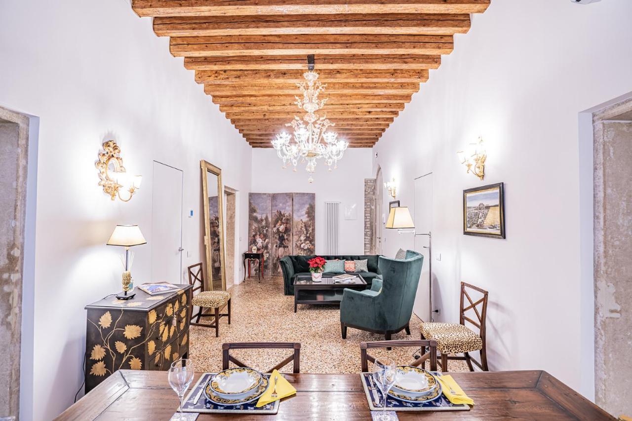 Ca' San Beneto Completely Refurbished In A Fabulously Central Area Venice Ngoại thất bức ảnh