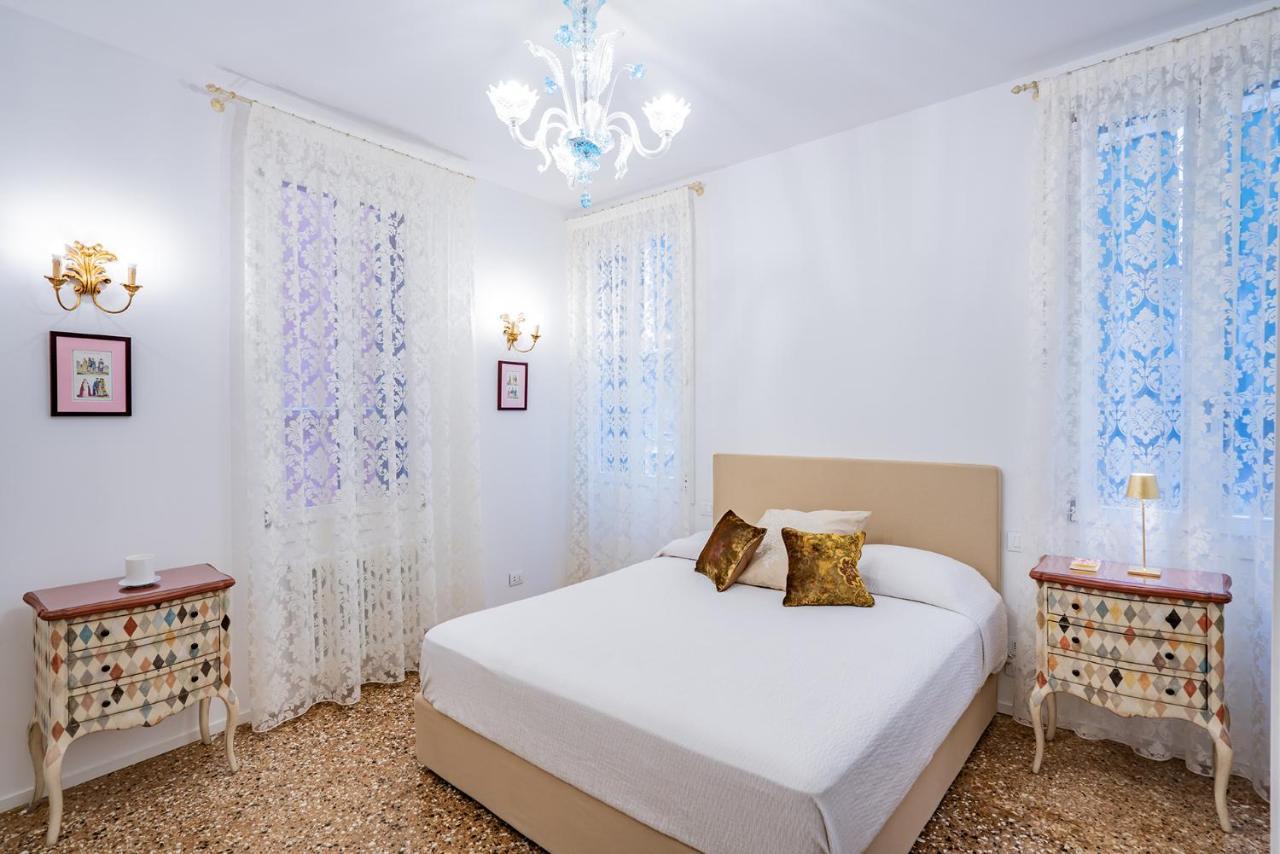 Ca' San Beneto Completely Refurbished In A Fabulously Central Area Venice Ngoại thất bức ảnh